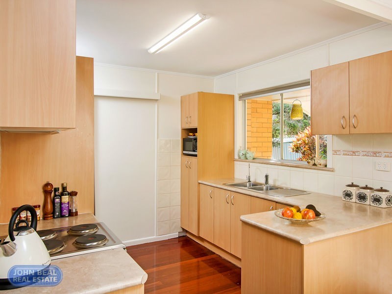 15 Chartwell Street, Margate QLD 4019