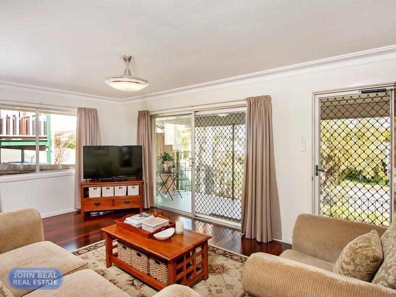 15 Chartwell Street, Margate QLD 4019