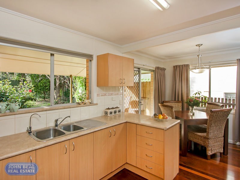 15 Chartwell Street, Margate QLD 4019