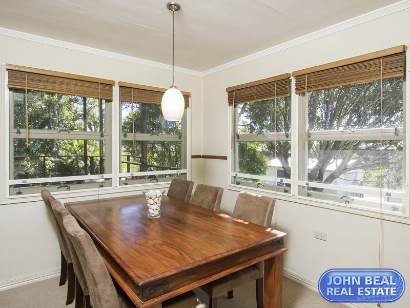 16 Esperanto Street, Redcliffe QLD 4020