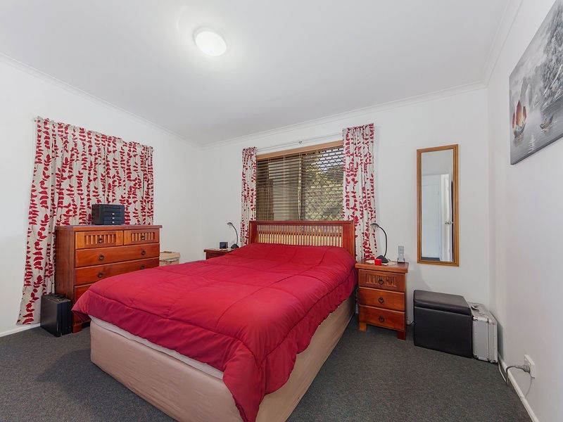 11 Jasmine Street, Strathpine QLD 4500