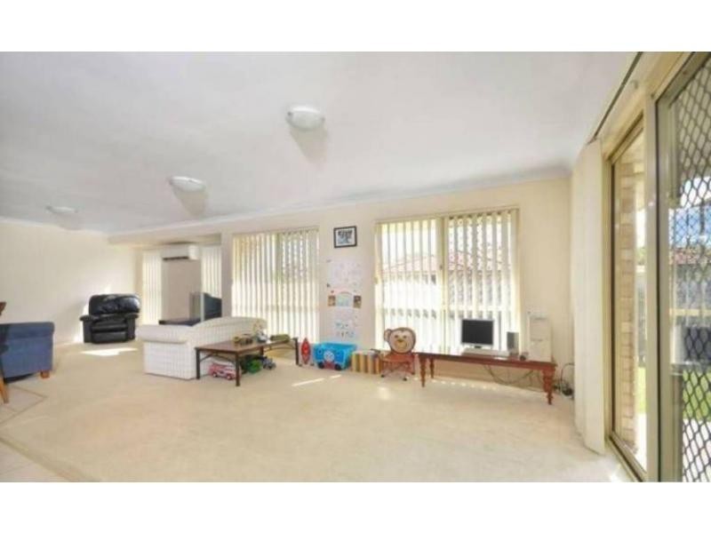 68 Finnegan Street, Rothwell QLD 4022