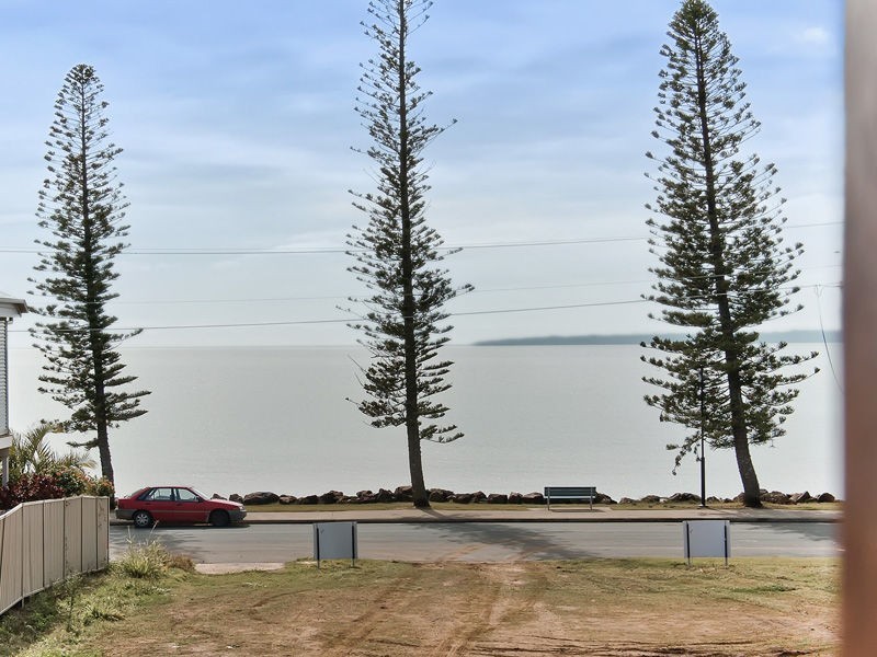 2/178 Prince Edward Parade, Scarborough QLD 4020