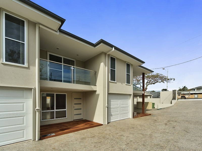 2/178 Prince Edward Parade, Scarborough QLD 4020
