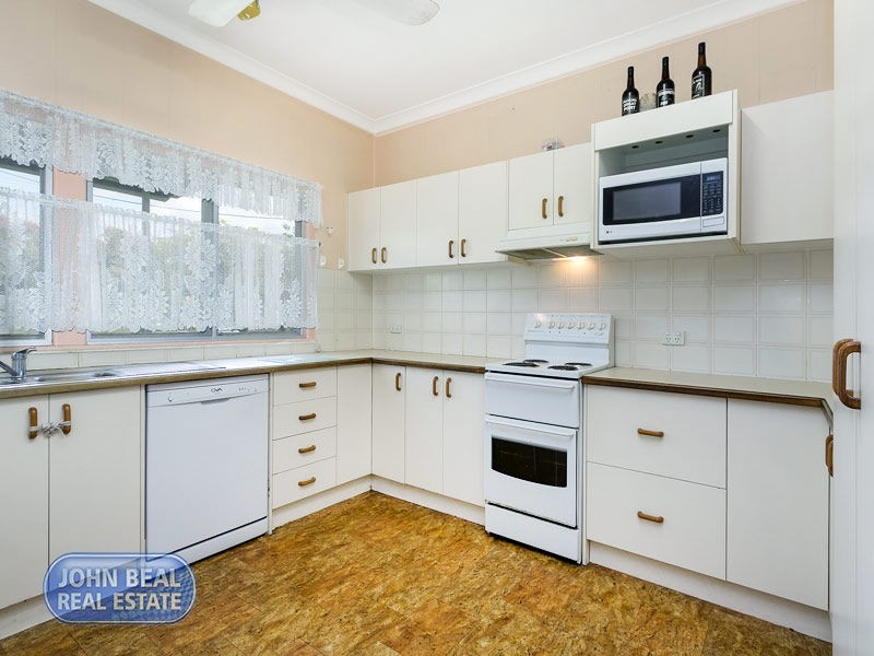 216 Victoria Avenue, Margate QLD 4019