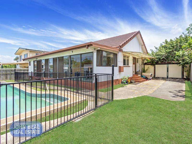 216 Victoria Avenue, Margate QLD 4019