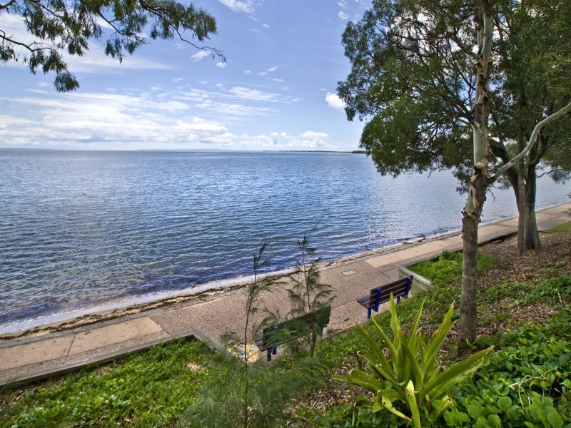 41-43 Esplanade North, Deception Bay QLD 4508