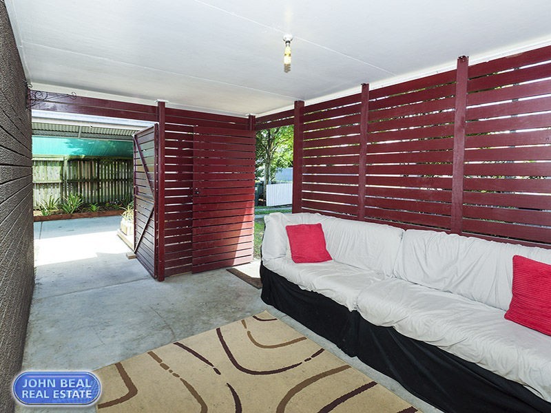 16 Simon Street, Deception Bay QLD 4508