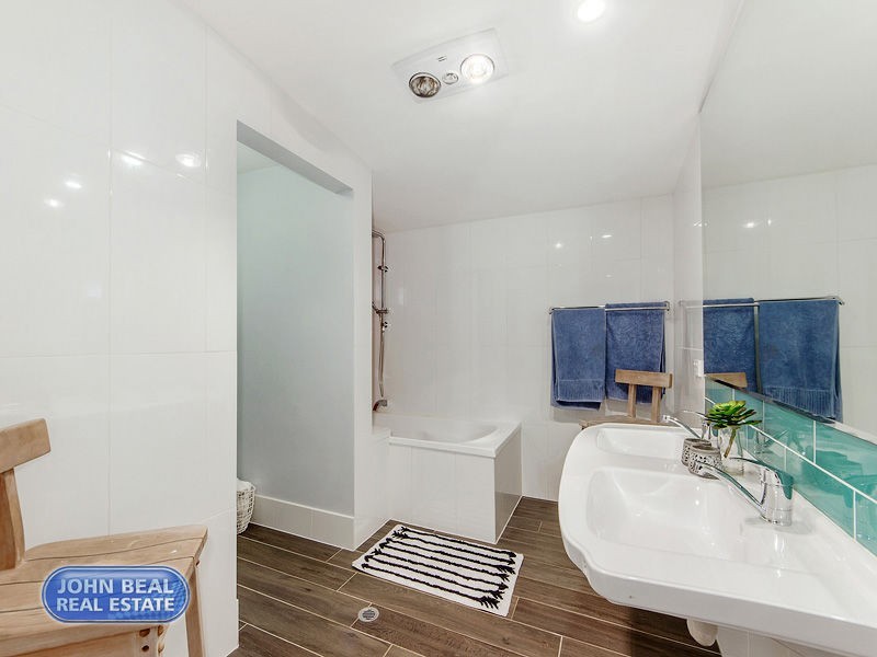 241 Victoria Avenue, Margate QLD 4019