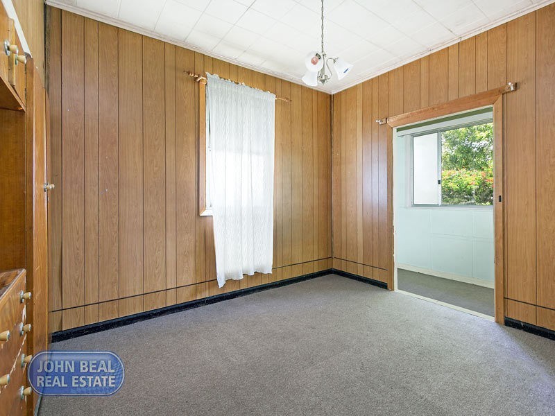 16 Chatham Street, Margate QLD 4019