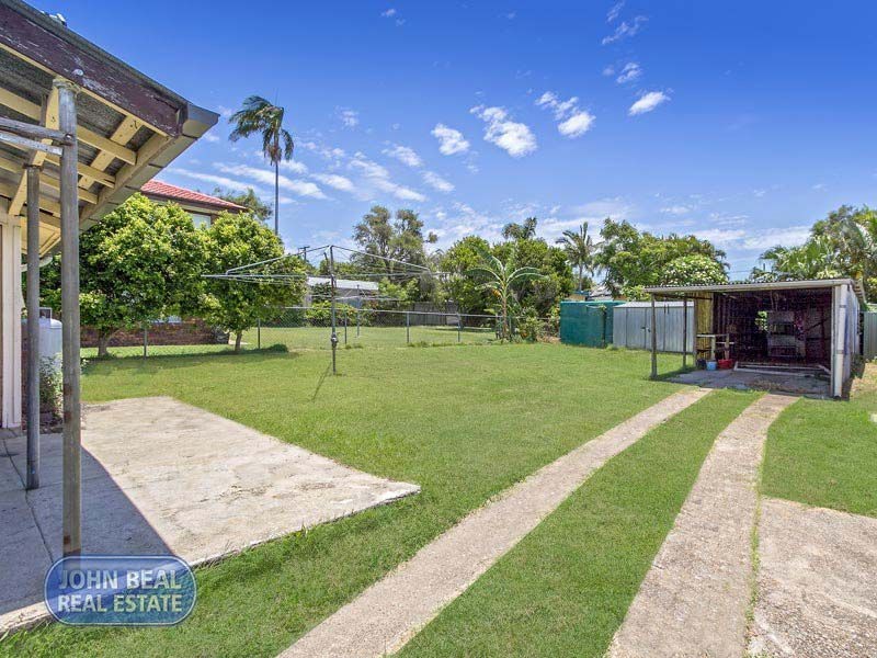 16 Chatham Street, Margate QLD 4019