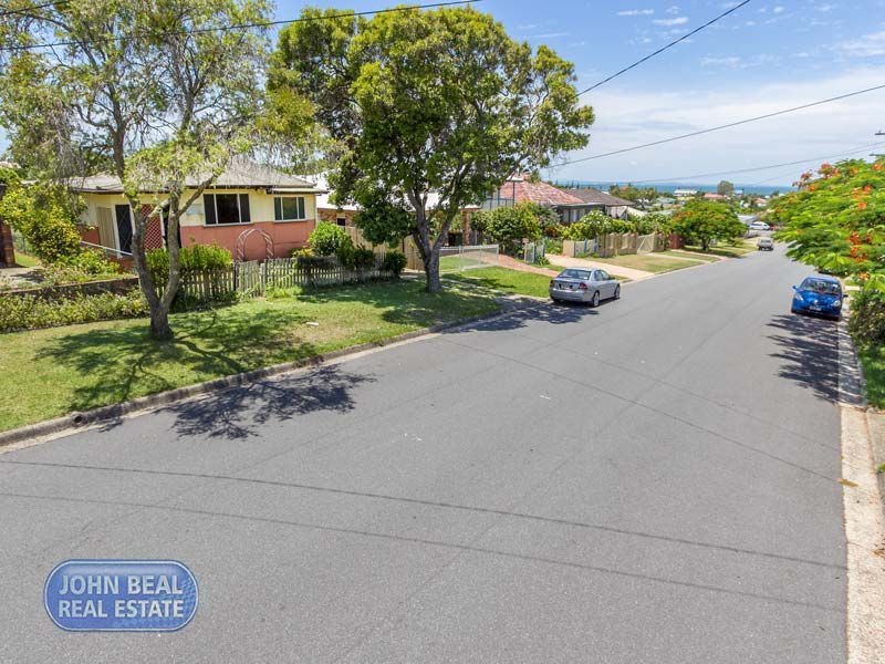 16 Chatham Street, Margate QLD 4019