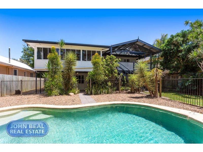 33 Ralph Street, Clontarf QLD 4019