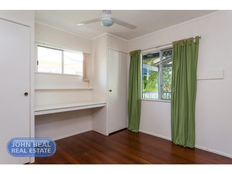 33 Ralph Street, Clontarf QLD 4019