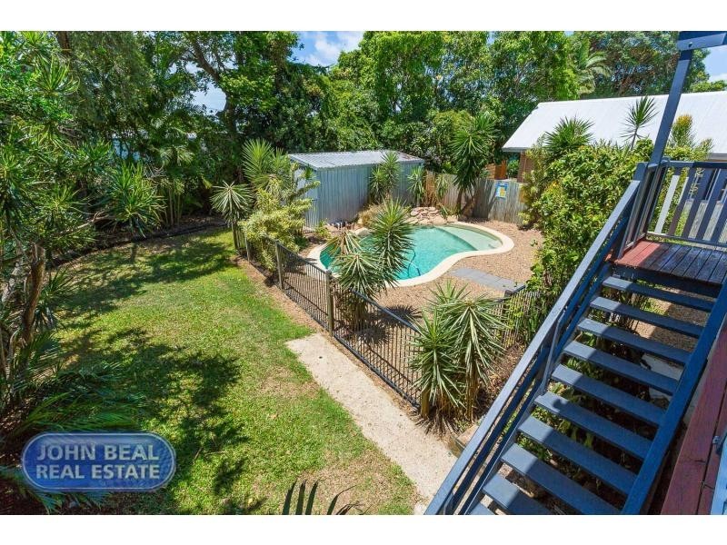 33 Ralph Street, Clontarf QLD 4019