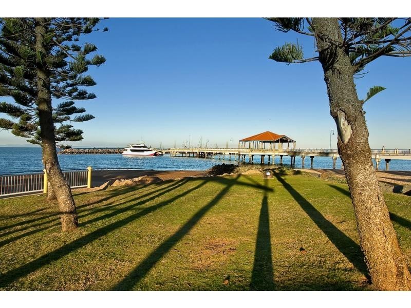 15 Jamieson Street, Redcliffe QLD 4020