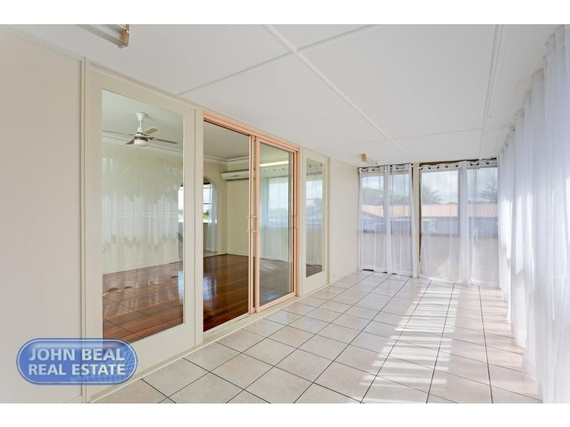 215 Scarborough Road, Scarborough QLD 4020