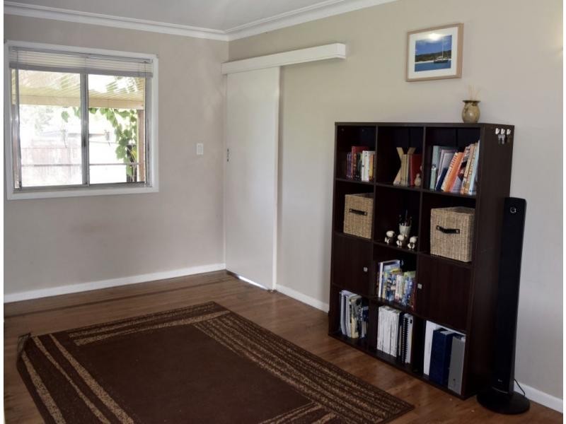 42 Lions Crescent, Kippa-ring QLD 4021