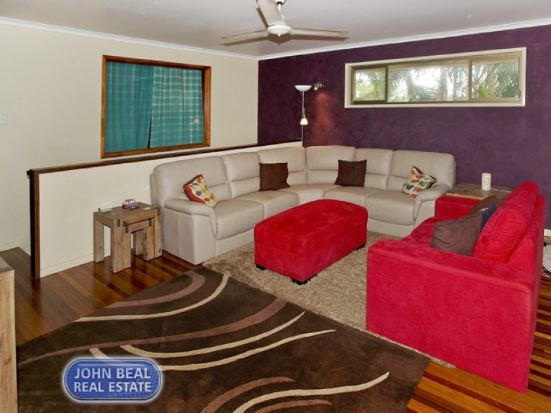 45 Oyster Point Esplanade, Scarborough QLD 4020