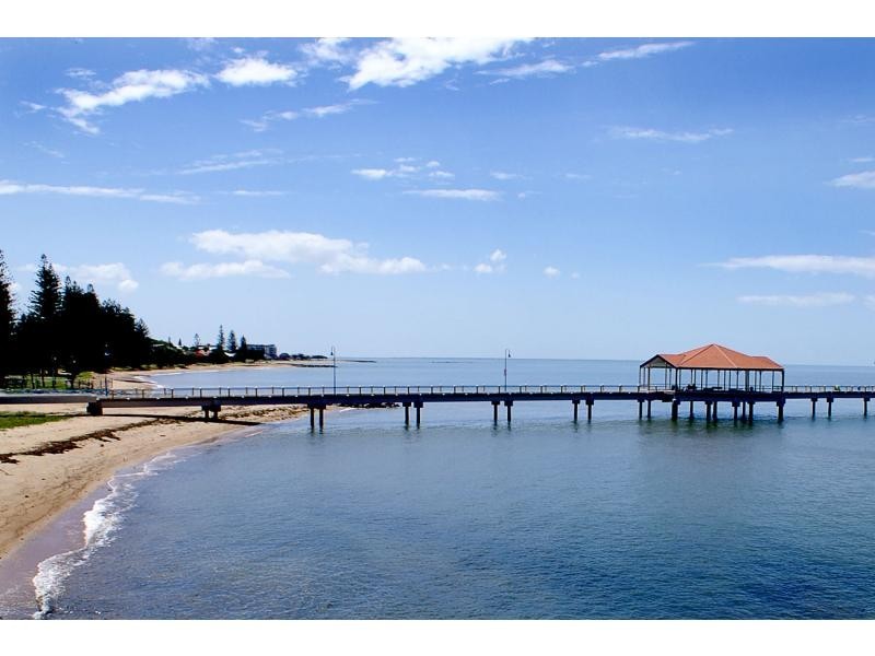 4/8 Jeffrey Street, Redcliffe QLD 4020