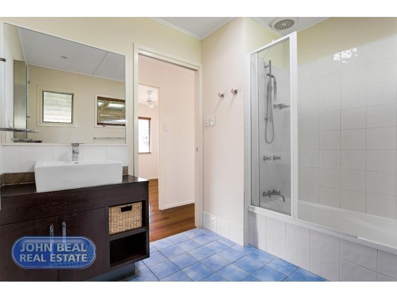 59 Lucas Street, Scarborough QLD 4020