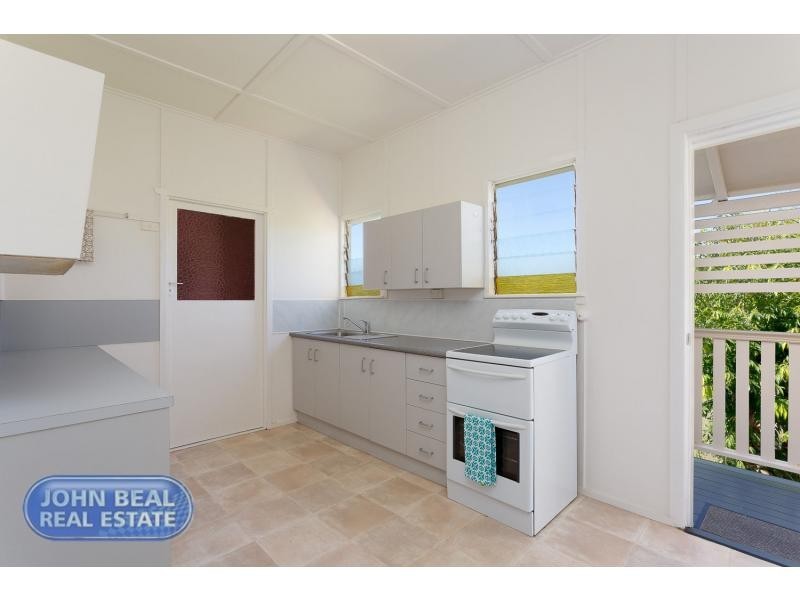 9 Albert Street, Margate QLD 4019