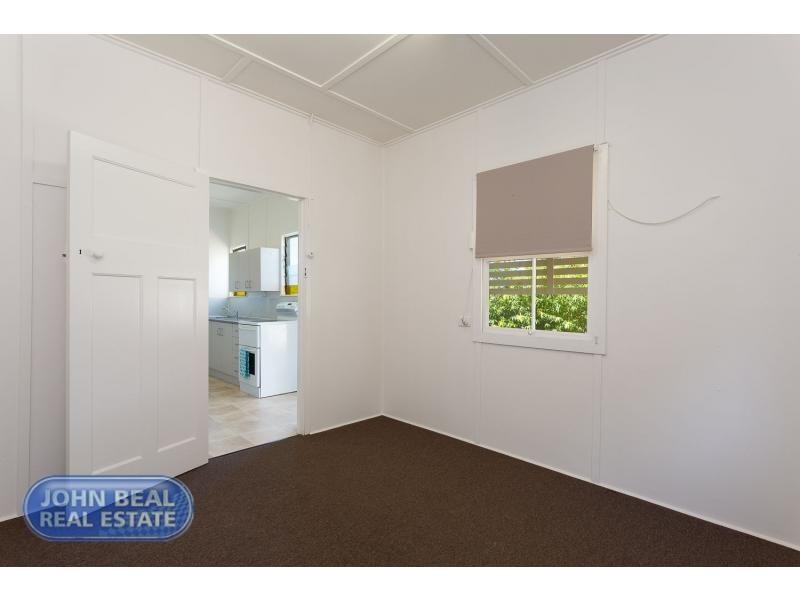 9 Albert Street, Margate QLD 4019