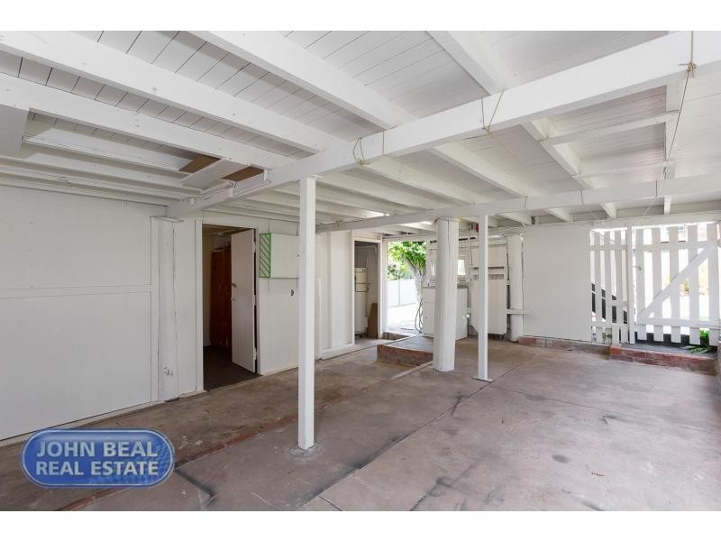 9 Albert Street, Margate QLD 4019
