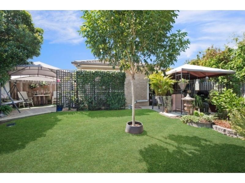 2/73 Glasshouse Circuit, Kallangur QLD 4503