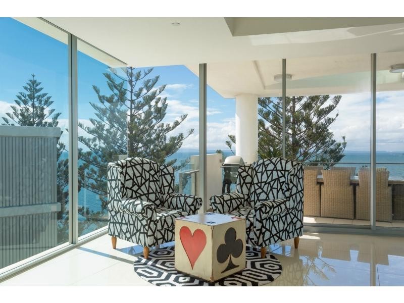 15/16 Prince Edward Parade, Redcliffe QLD 4020