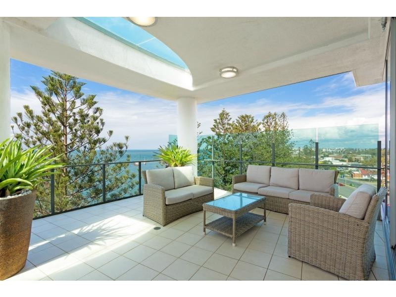 15/16 Prince Edward Parade, Redcliffe QLD 4020