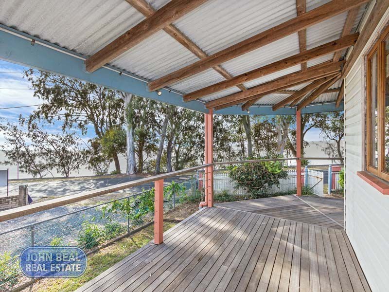 39 Esplanade, Deception Bay QLD 4508