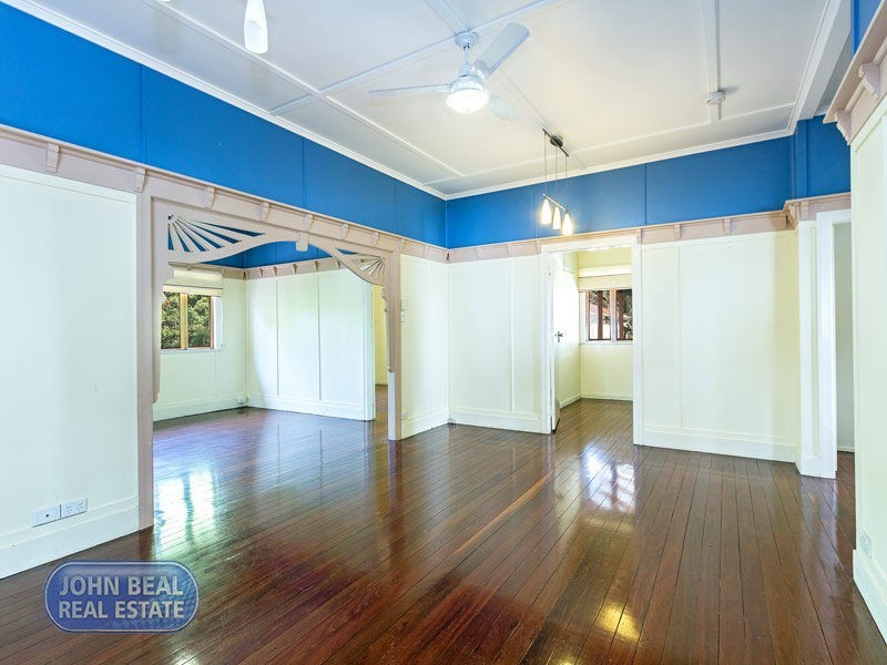 39 Esplanade, Deception Bay QLD 4508