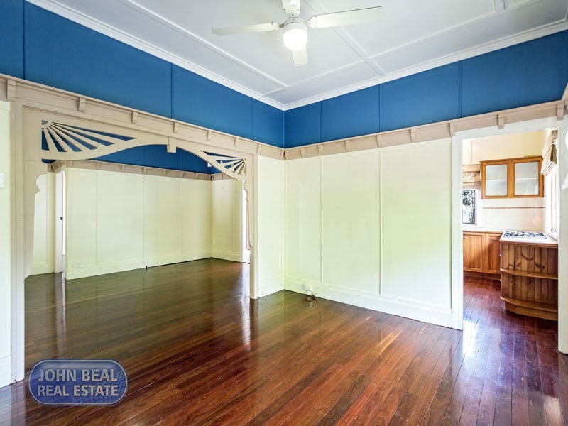 39 Esplanade, Deception Bay QLD 4508