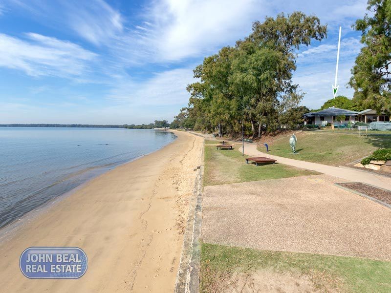 39 Esplanade, Deception Bay QLD 4508