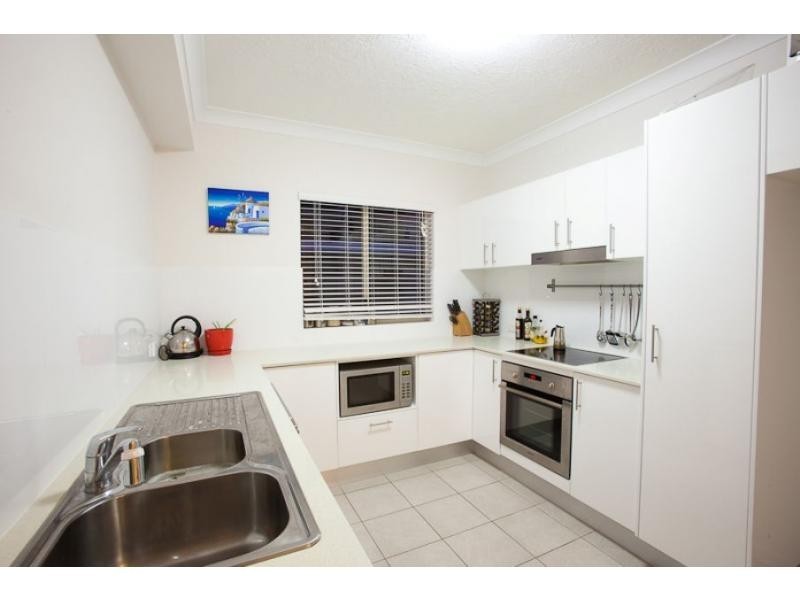 15/8 Bunton Street, Scarborough QLD 4020
