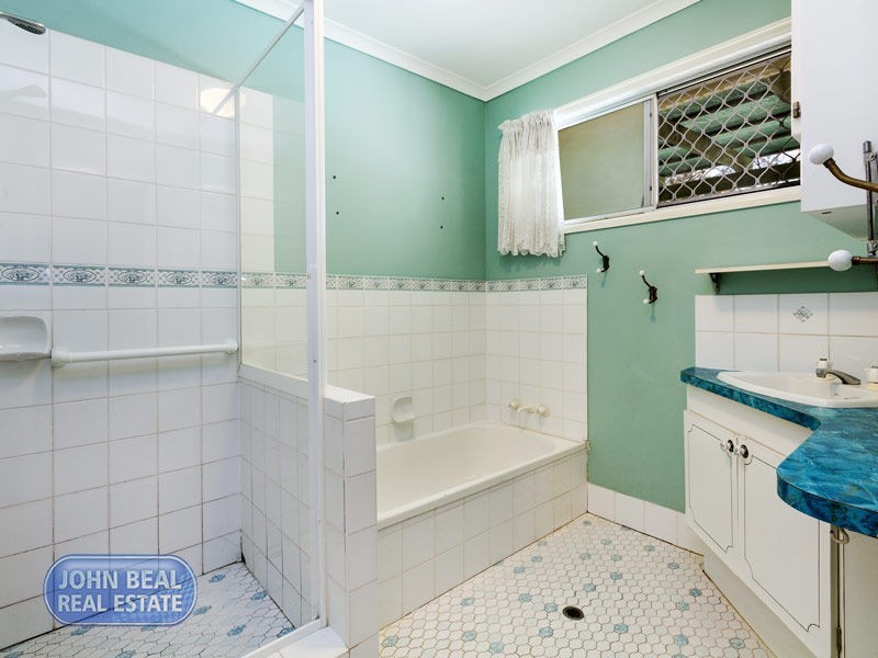 24 Arcadia Crescent, Kippa-ring QLD 4021