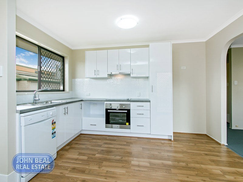 4/2 Drambuie Court, Kippa-ring QLD 4021