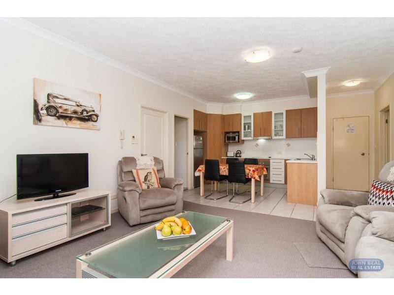 11/41 Anzac Avenue, Redcliffe QLD 4020