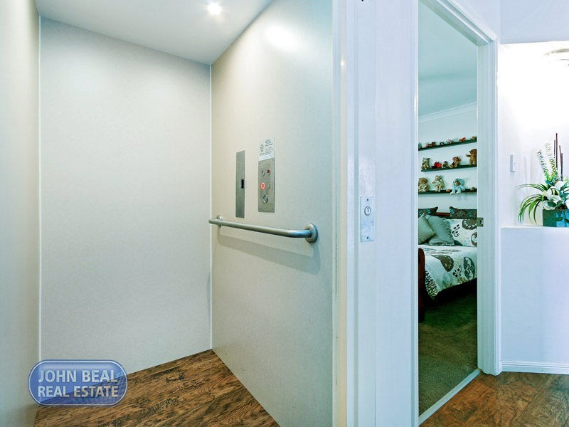 359a Oxley Avenue, Margate QLD 4019