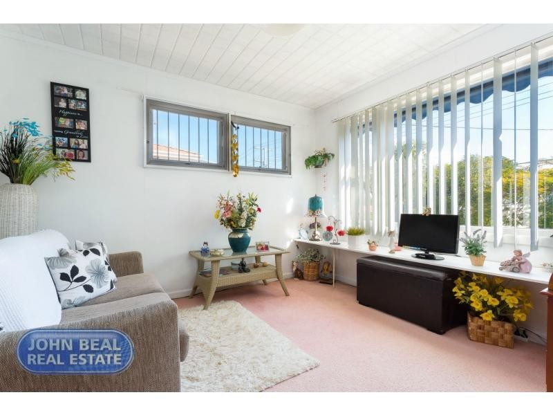 202 Scarborough Road, Scarborough QLD 4020