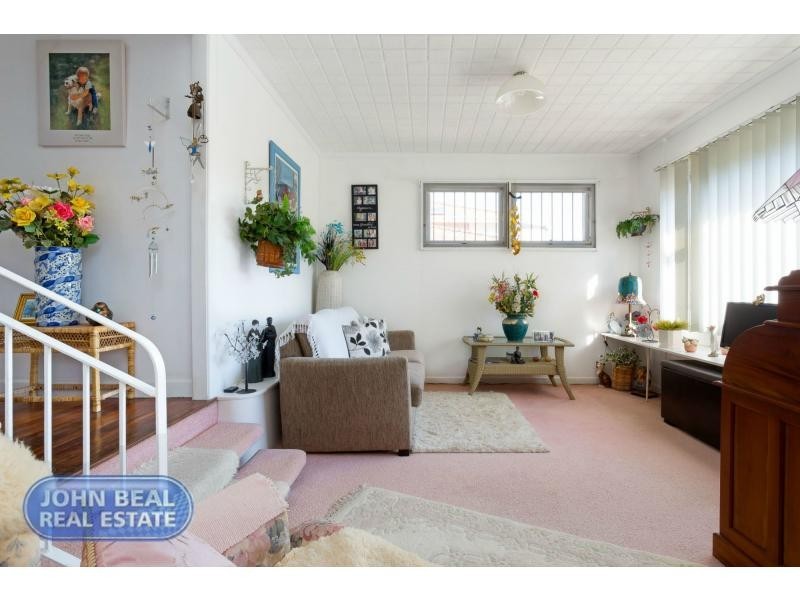 202 Scarborough Road, Scarborough QLD 4020