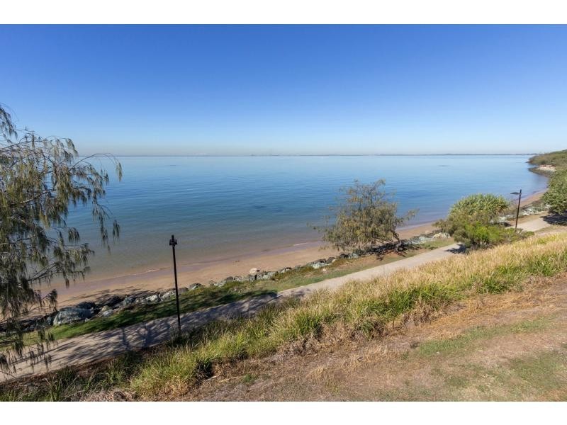 6/6 Georgina Street, Woody Point QLD 4019