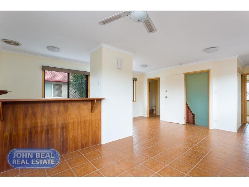 27 Benson Street, Scarborough QLD 4020