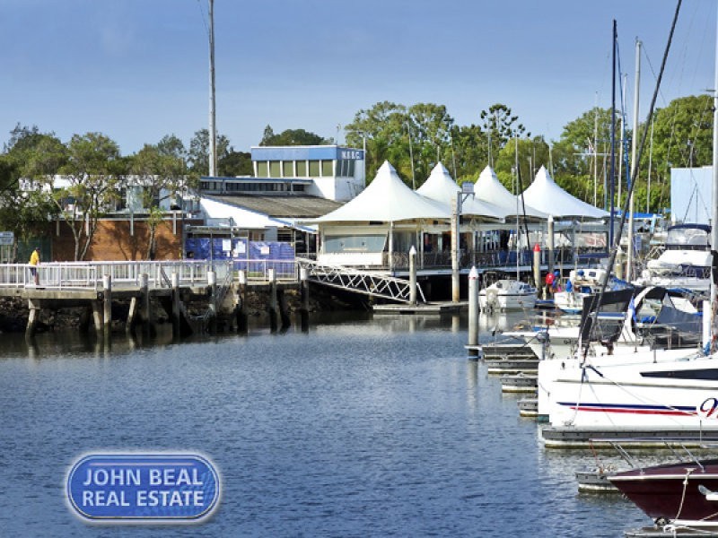 25 Thurecht Parade, Scarborough QLD 4020