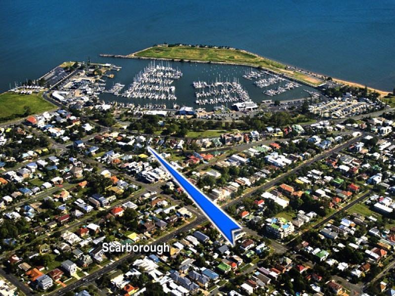 25 Thurecht Parade, Scarborough QLD 4020