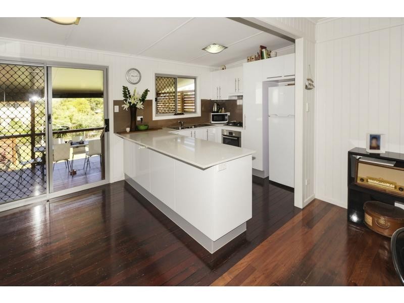 217 Scarborough Road, Scarborough QLD 4020