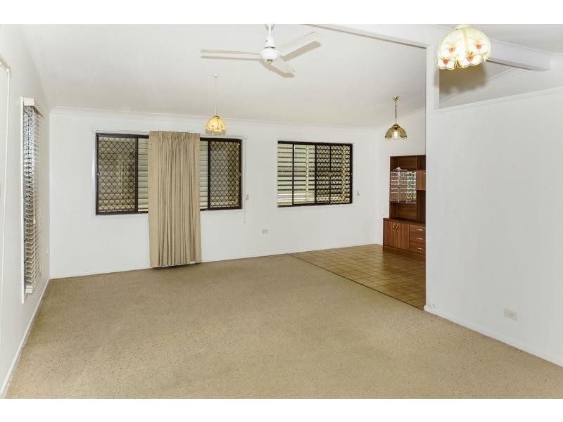 2 Donald Street, Woody Point QLD 4019