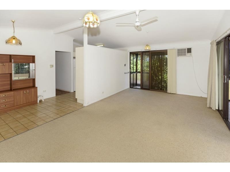 2 Donald Street, Woody Point QLD 4019