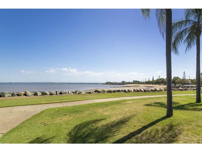 2 Donald Street, Woody Point QLD 4019